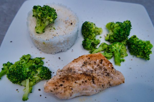 Hühnerbrust mit Brokkoli & Reis